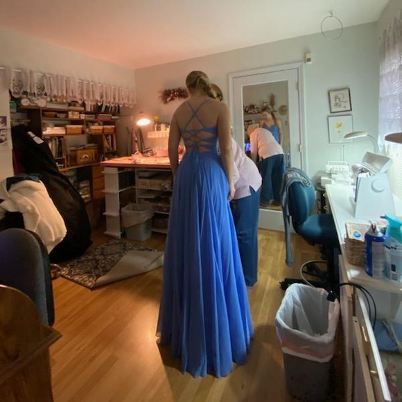 Blue beaded dress - Picture 4 of 4